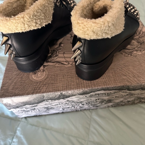 GUCCI shirt and shoes as bundle shirt size medium shoes size 37 100 % authentic - Picture 3 of 13